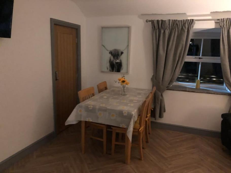 2 Bedroom Apartment, Cononley Near Skipton Ngoại thất bức ảnh